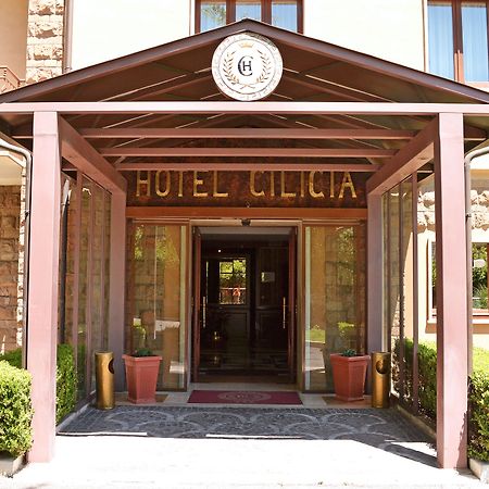 Hotel Cilicia Rome Bagian luar foto