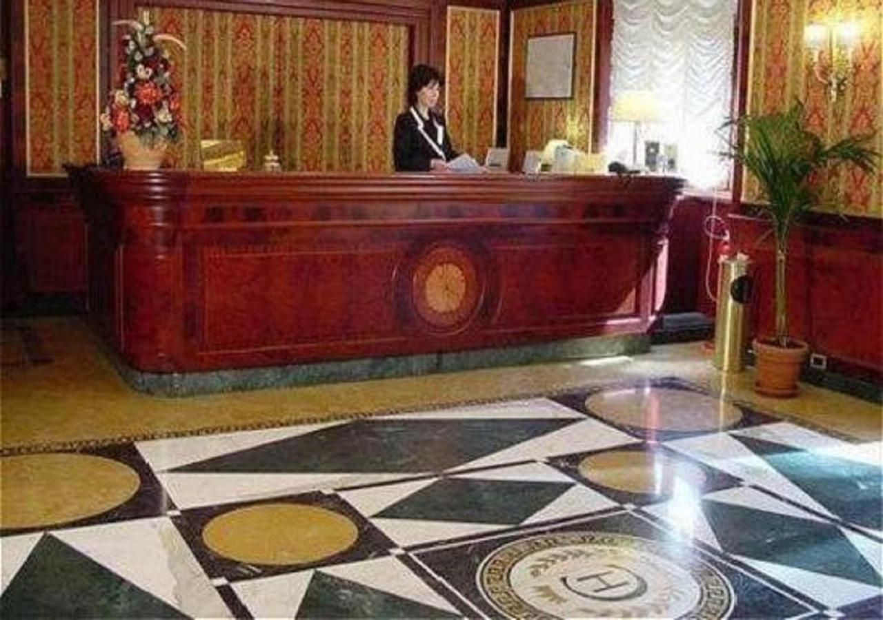 Hotel Cilicia Rome Bagian luar foto