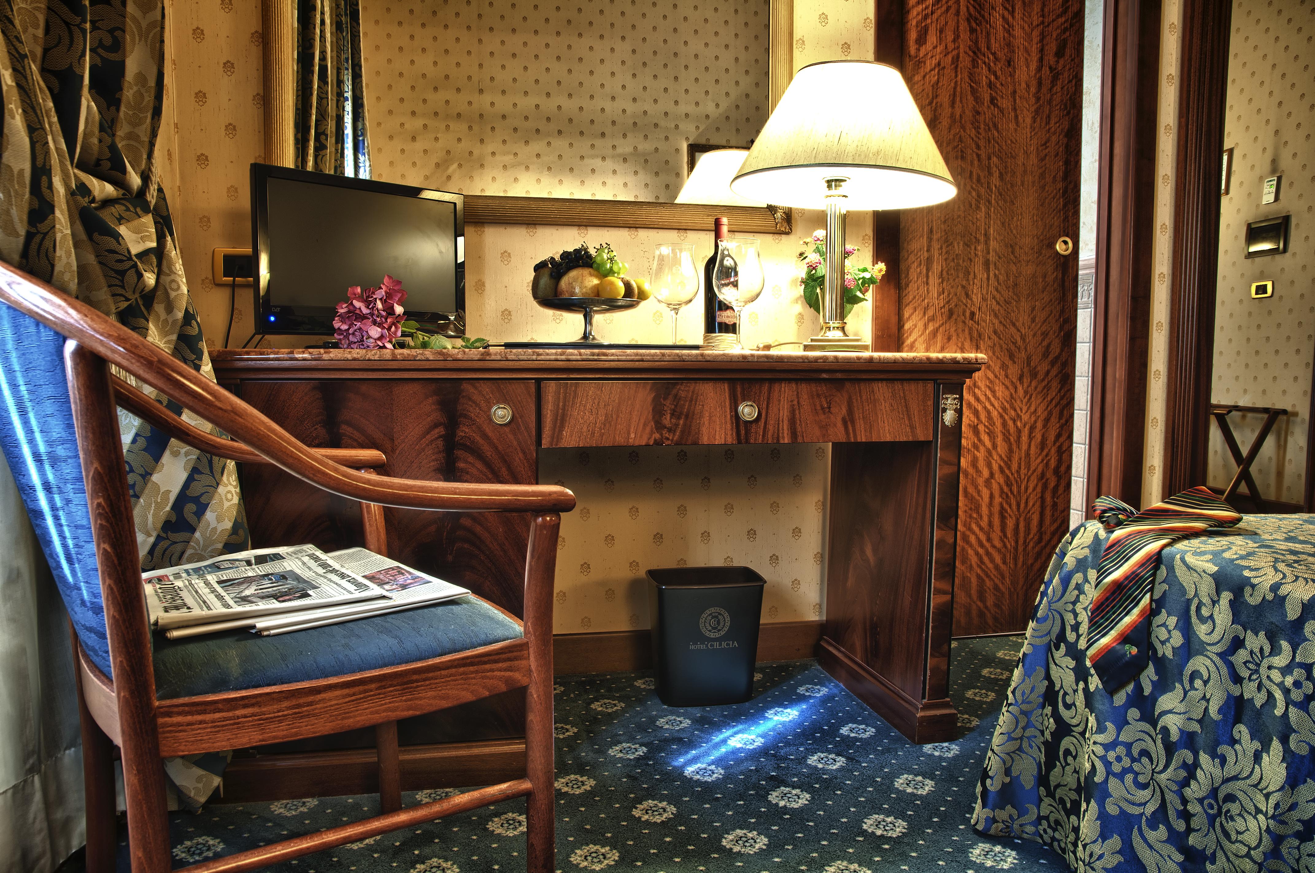 Hotel Cilicia Rome Bagian luar foto