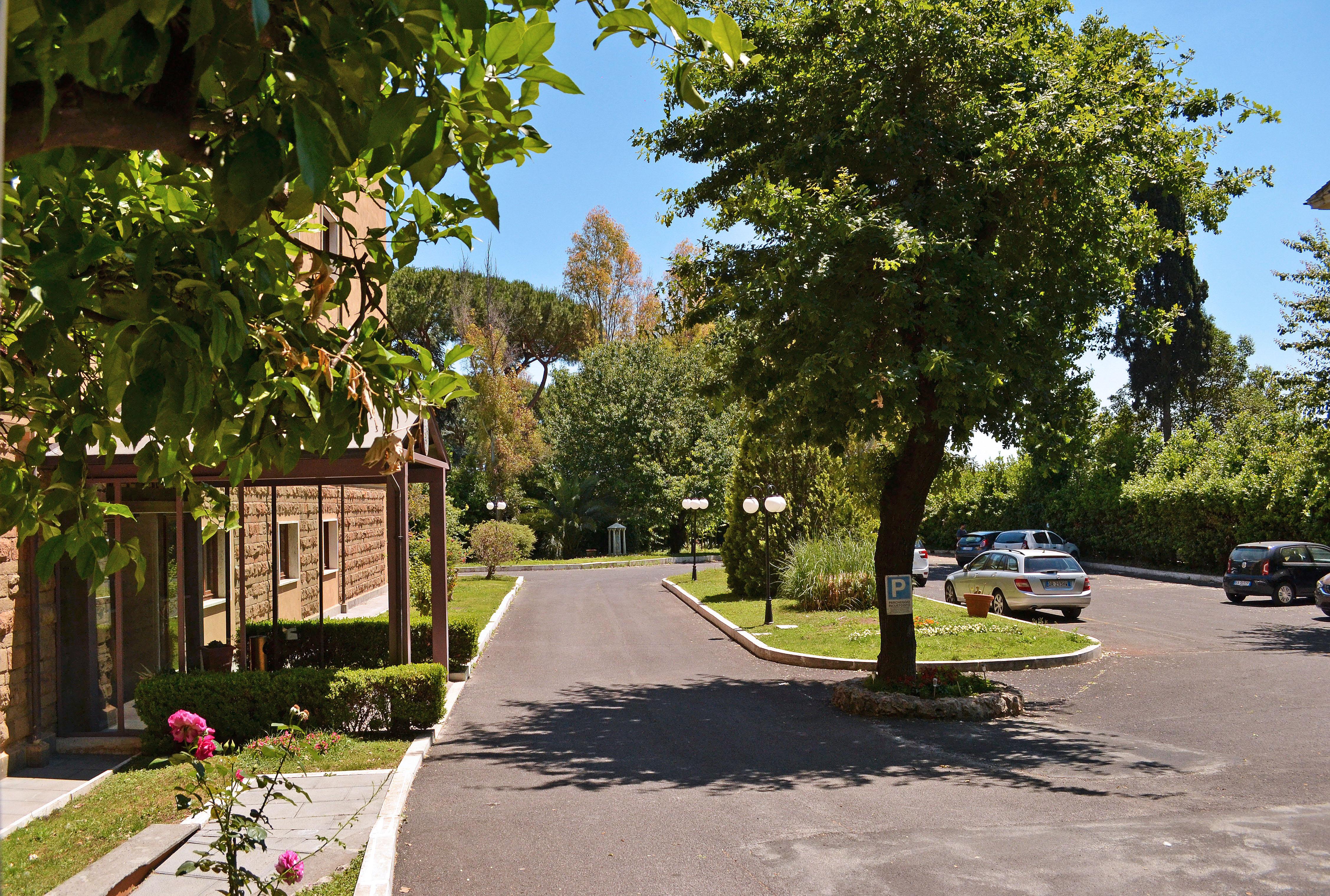 Hotel Cilicia Rome Bagian luar foto