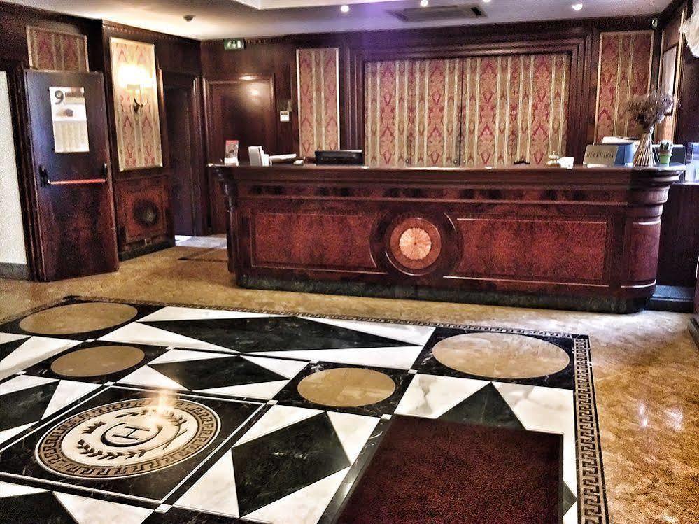 Hotel Cilicia Rome Bagian luar foto